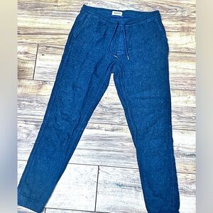 Men’s Taylor Stitch The Apres Pant / jogger made with organic Cotton. Size M